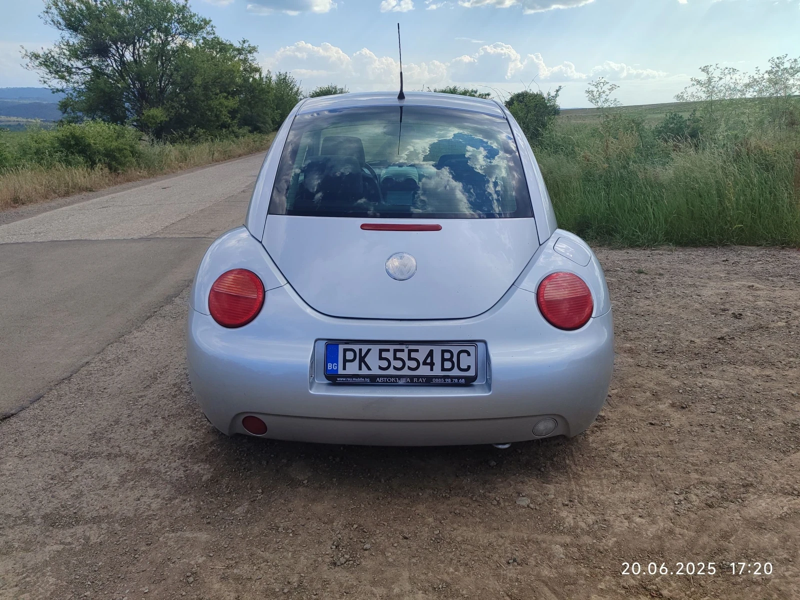 VW New beetle 1, 9 TDI ARTE - изображение 3