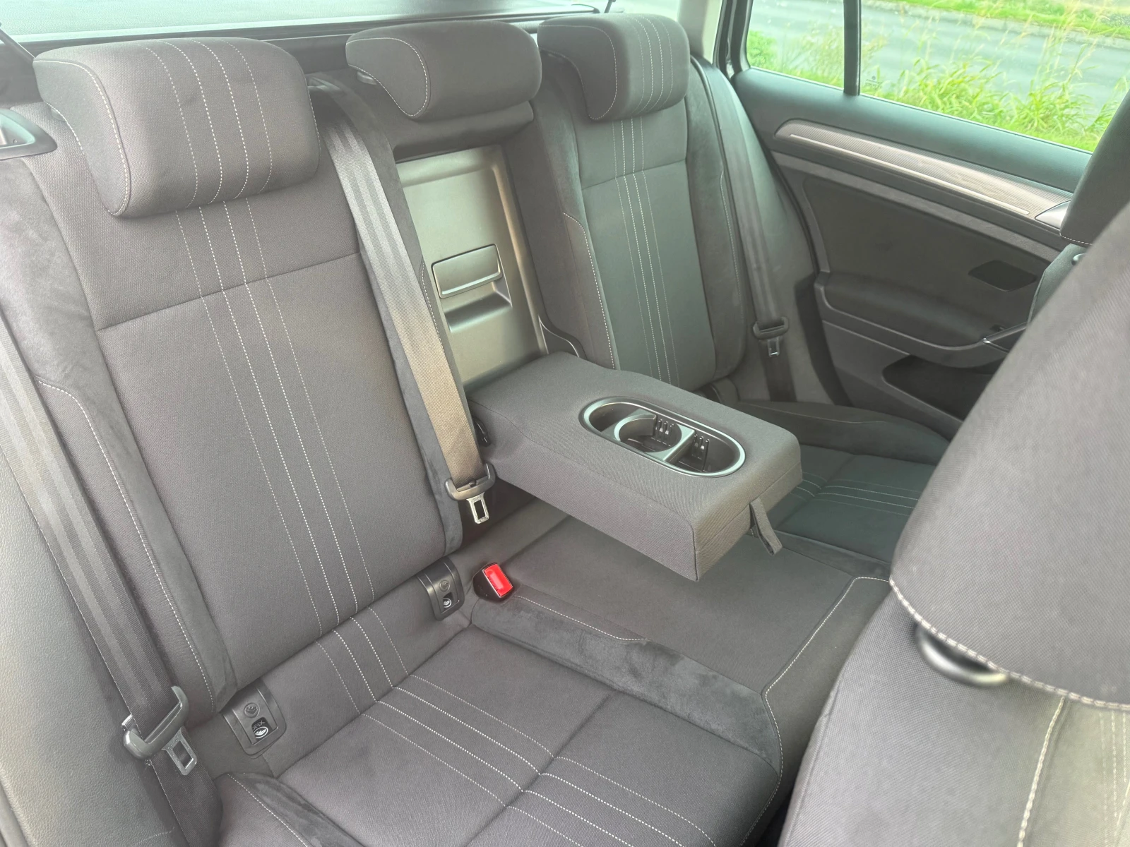 VW Alltrack 2.0 AUT. NAVI 4x4  | Mobile.bg   11