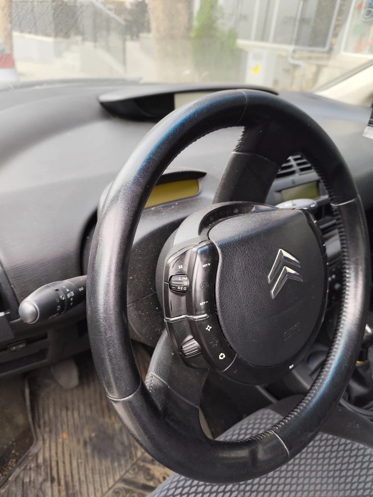 Citroen C4 ГАЗ-БЕНЗИН - изображение 5