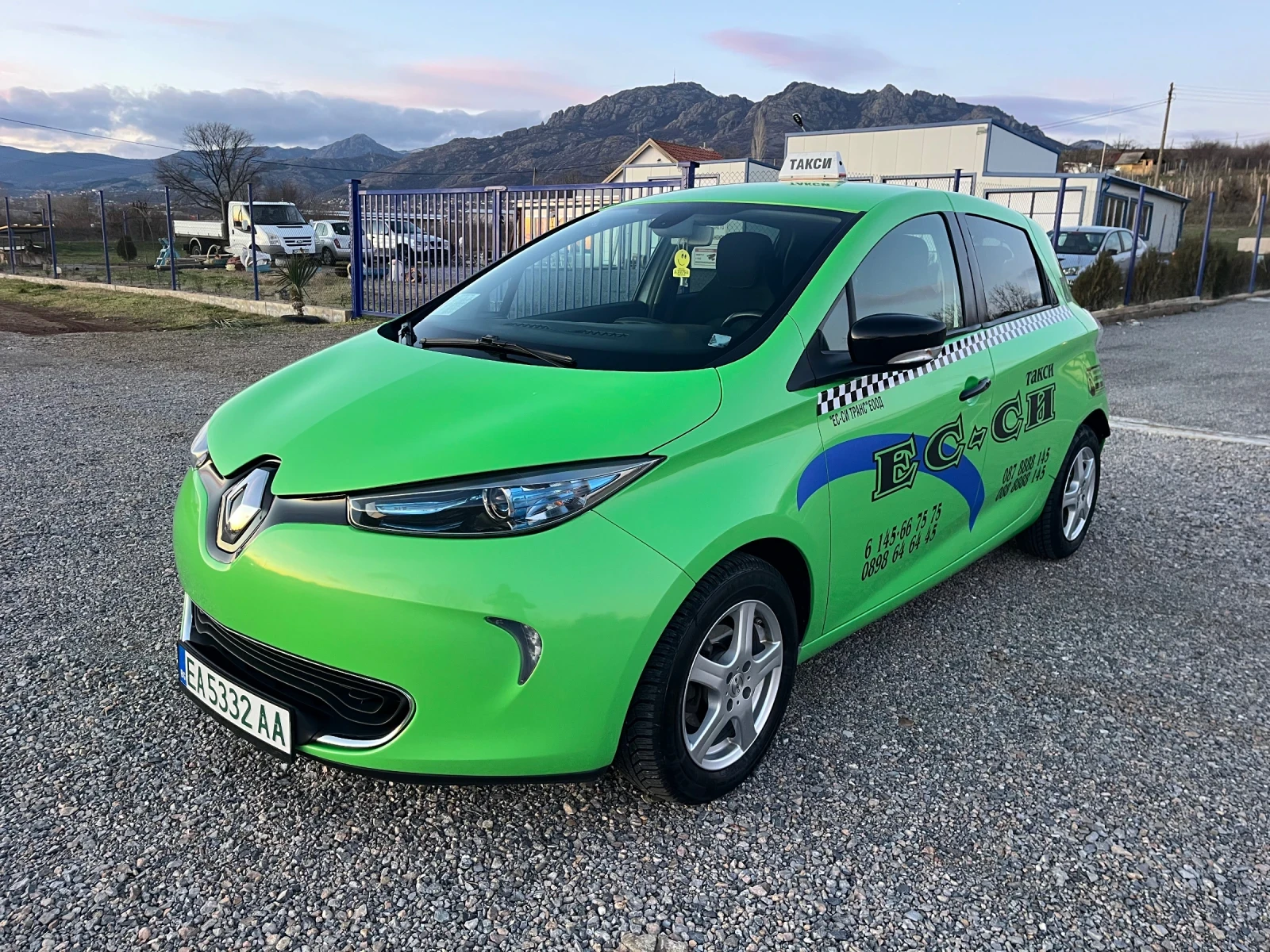 Renault Zoe TAXI - изображение 8