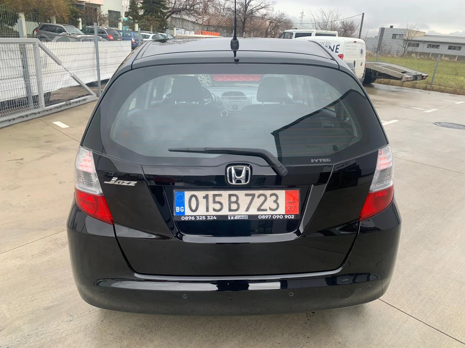 Honda Jazz 1.4i клима парктроник  - изображение 8