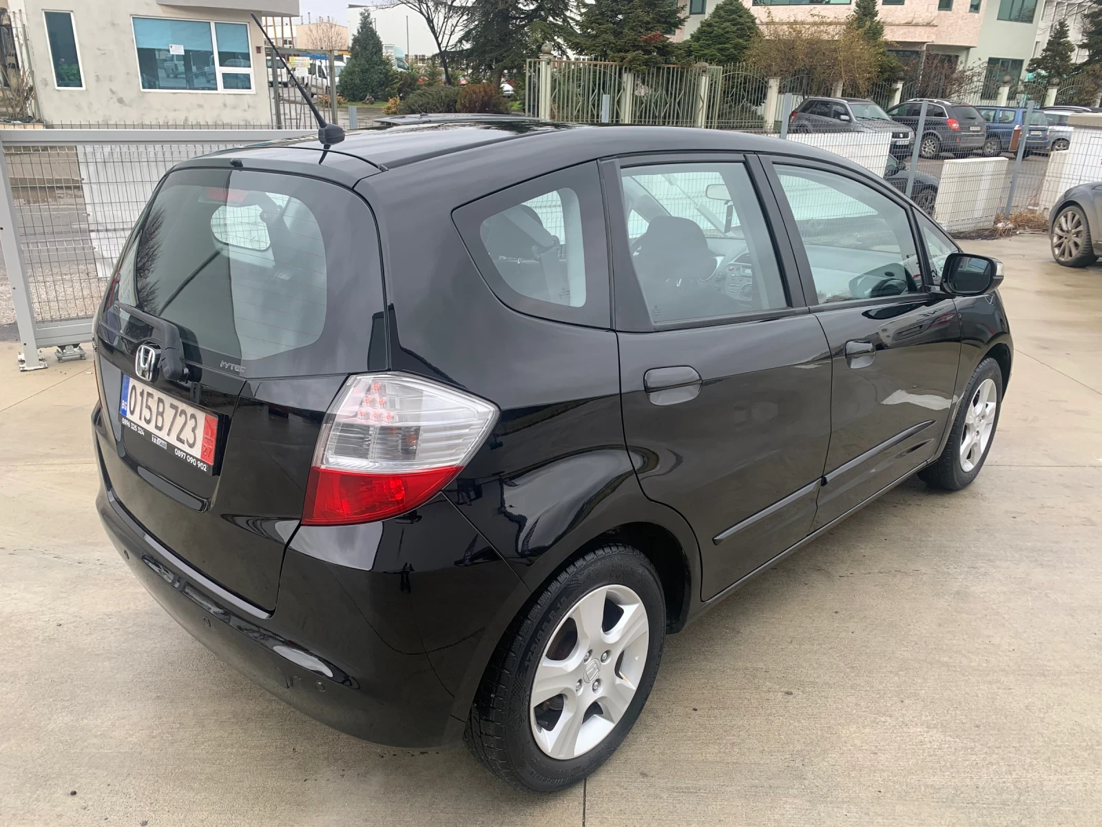 Honda Jazz 1.4i клима парктроник  - изображение 6