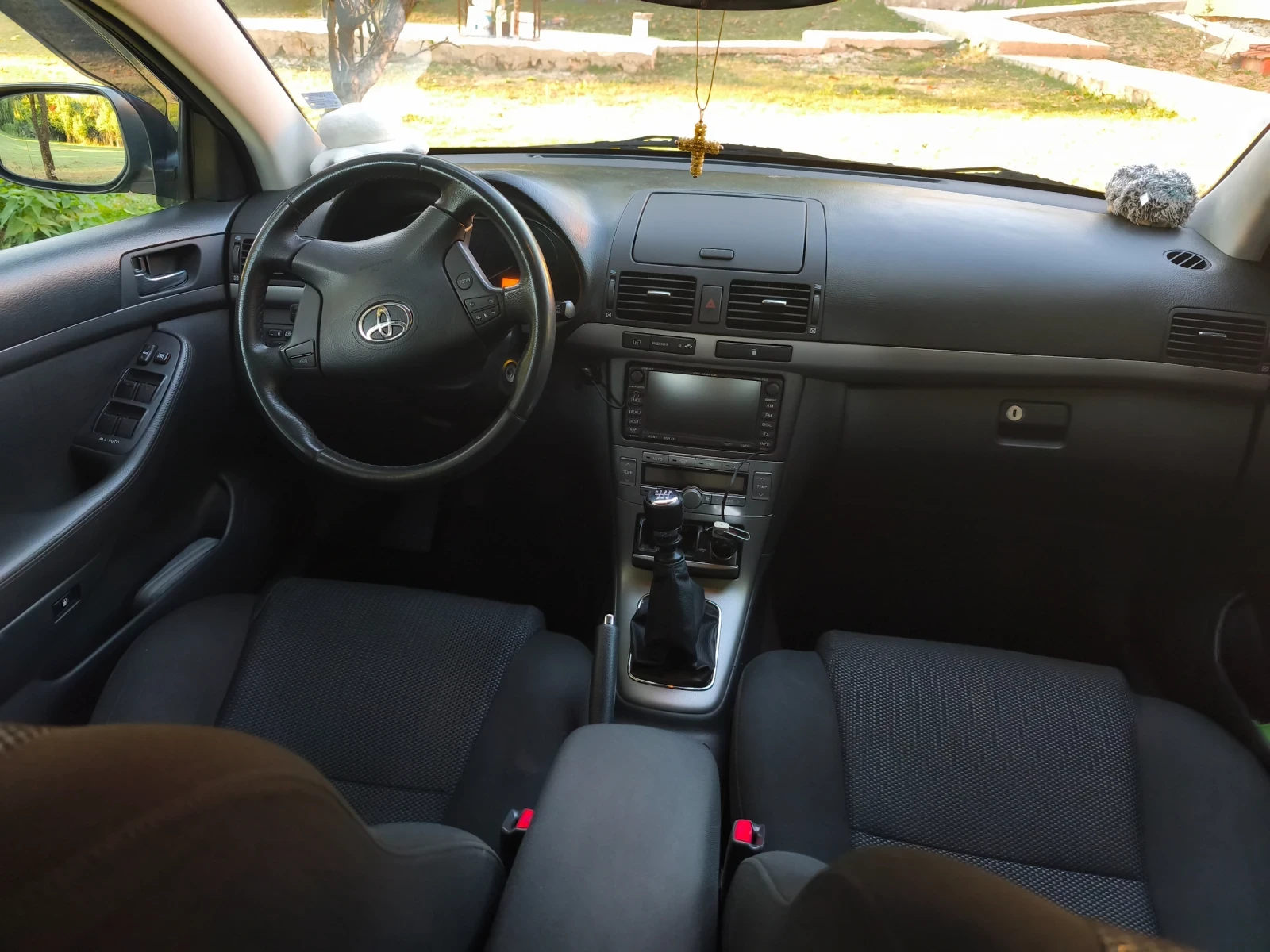 Toyota Avensis   Фейслифт-2.0 d4d 126к.с., снимка 16 - Автомобили и джипове - 53866368