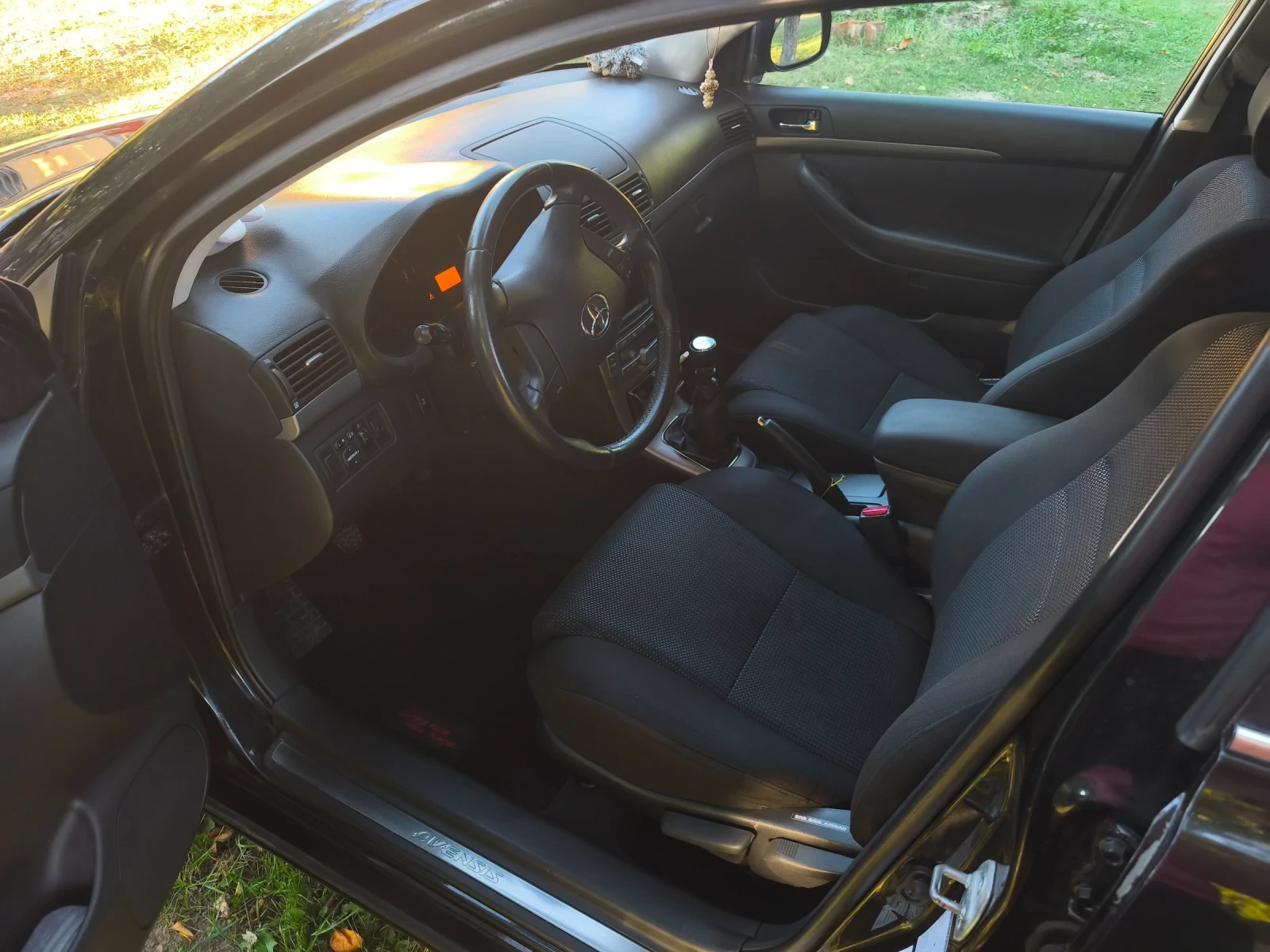 Toyota Avensis   Фейслифт-2.0 d4d 126к.с., снимка 13 - Автомобили и джипове - 53866368