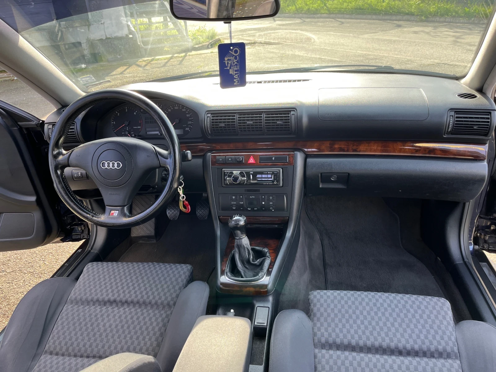 Audi A4, снимка 8 - Автомобили и джипове - 54305701