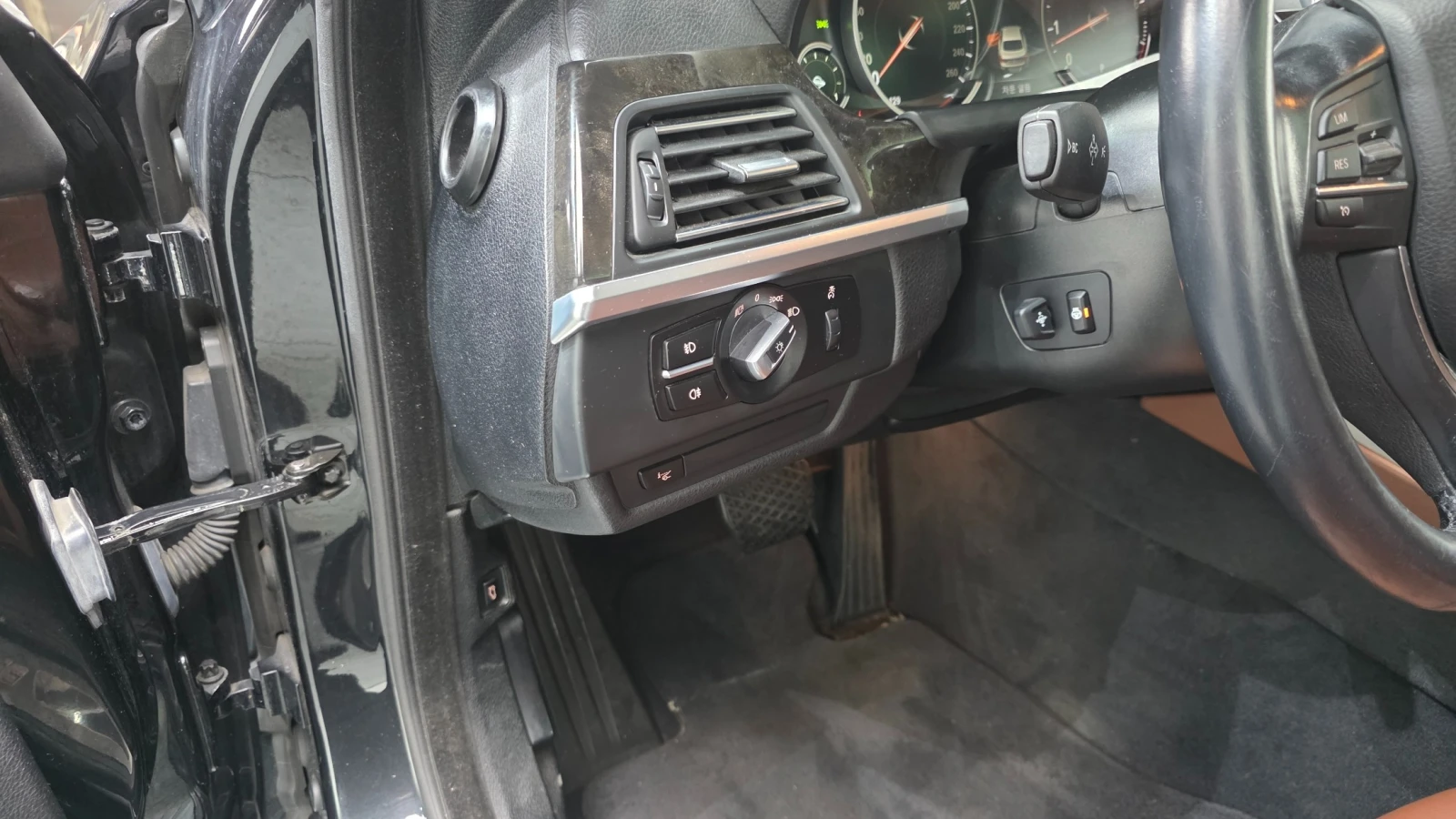 BMW 640 i Gran Coupe | HUD | Soft Close | Sunroof | Mobile.bg � ����������� 13
