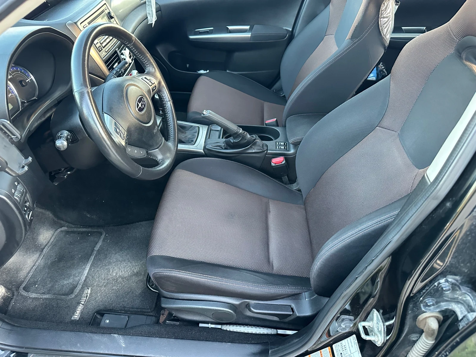 Subaru Impreza, снимка 11 - Автомобили и джипове - 54976357