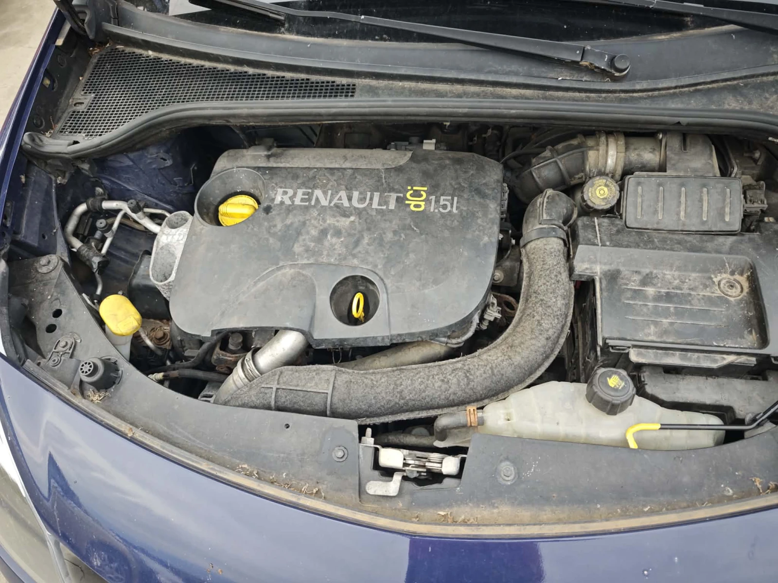 Renault Clio 1.5 dCi, снимка 7 - Автомобили и джипове - 55368568
