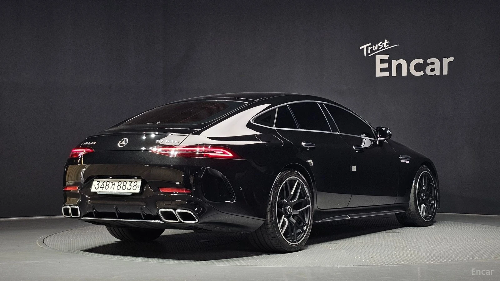 Mercedes-Benz AMG GT 63 S 4MATIC+ * BURMESTER* 360* HUD* PANO* FULL* , снимка 2 - Автомобили и джипове - 55500609