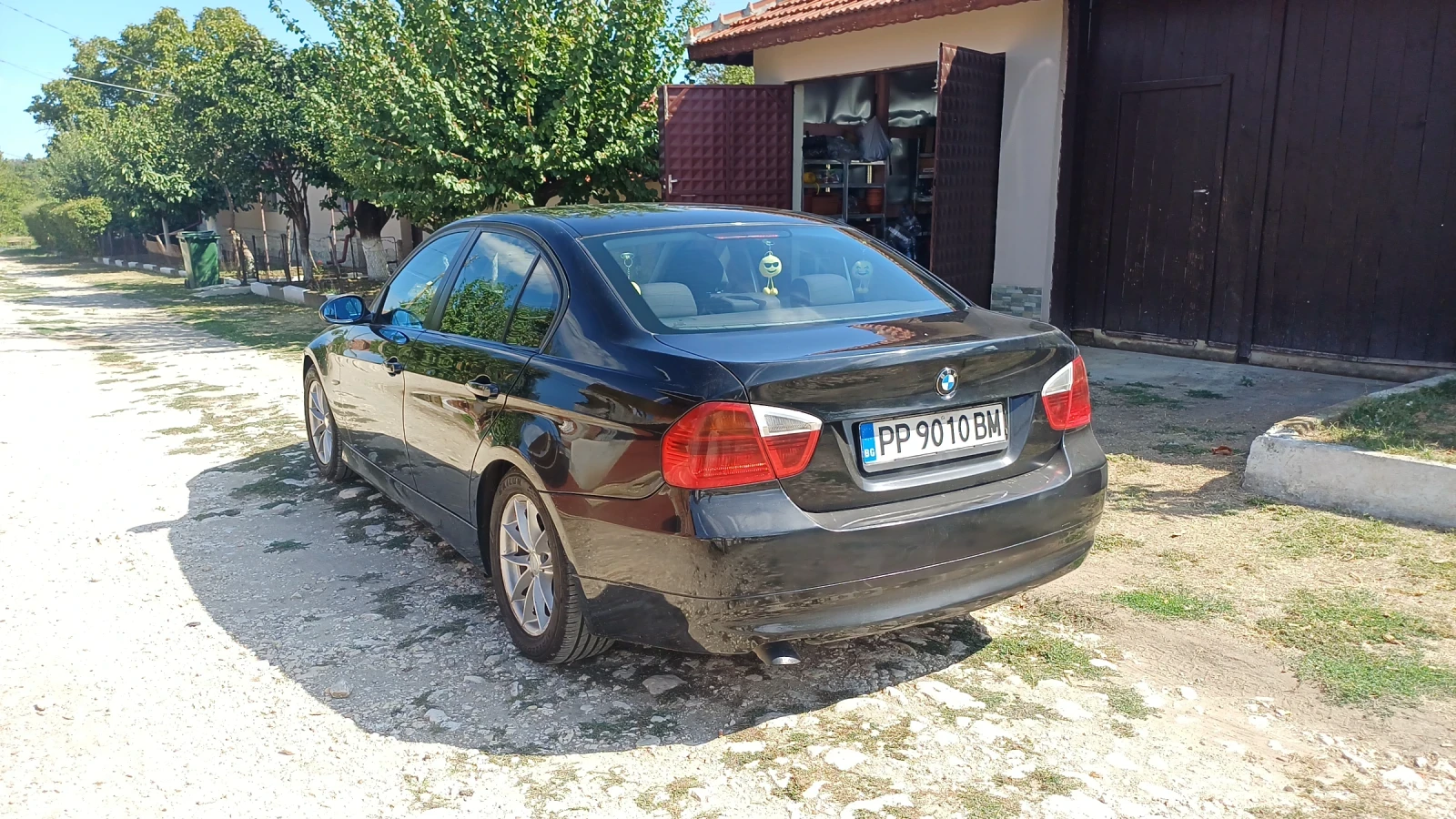 BMW 320 E90, снимка 3 - Автомобили и джипове - 55967404