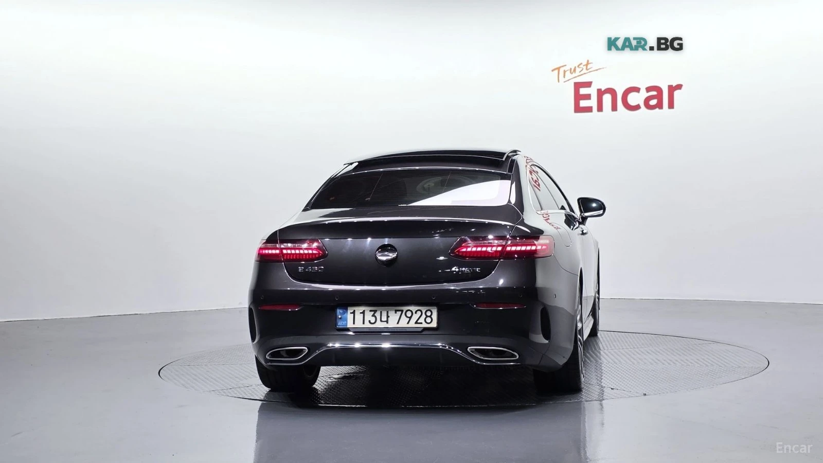 Mercedes-Benz E 450 4MATIC* BURMESTER* DISTRONIC* 360* ОБДУХ* ПОДГРЕВ*, снимка 4 - Автомобили и джипове - 56131164
