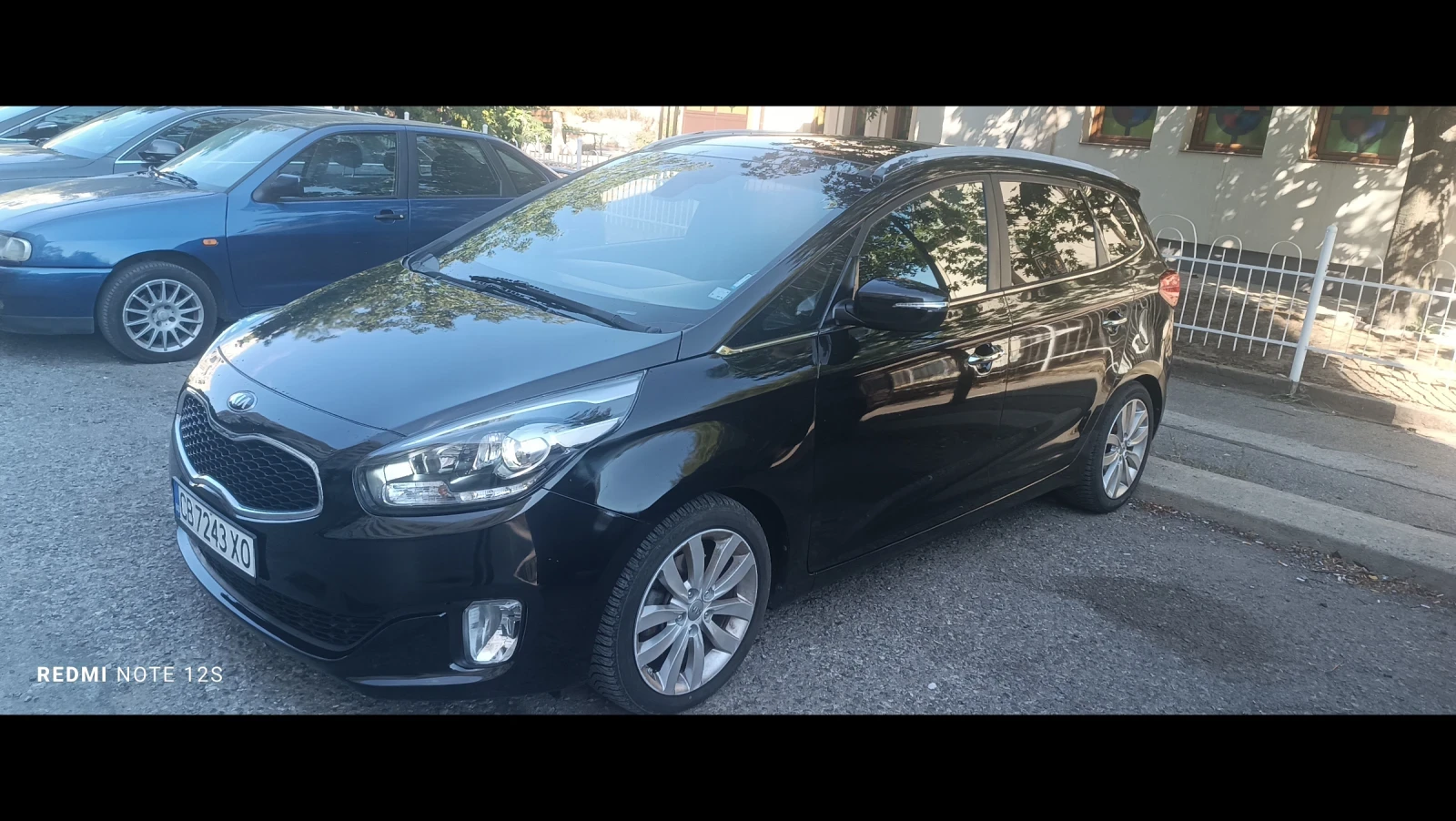 Kia Carens 1.7crdi, снимка 7 - Автомобили и джипове - 56216853