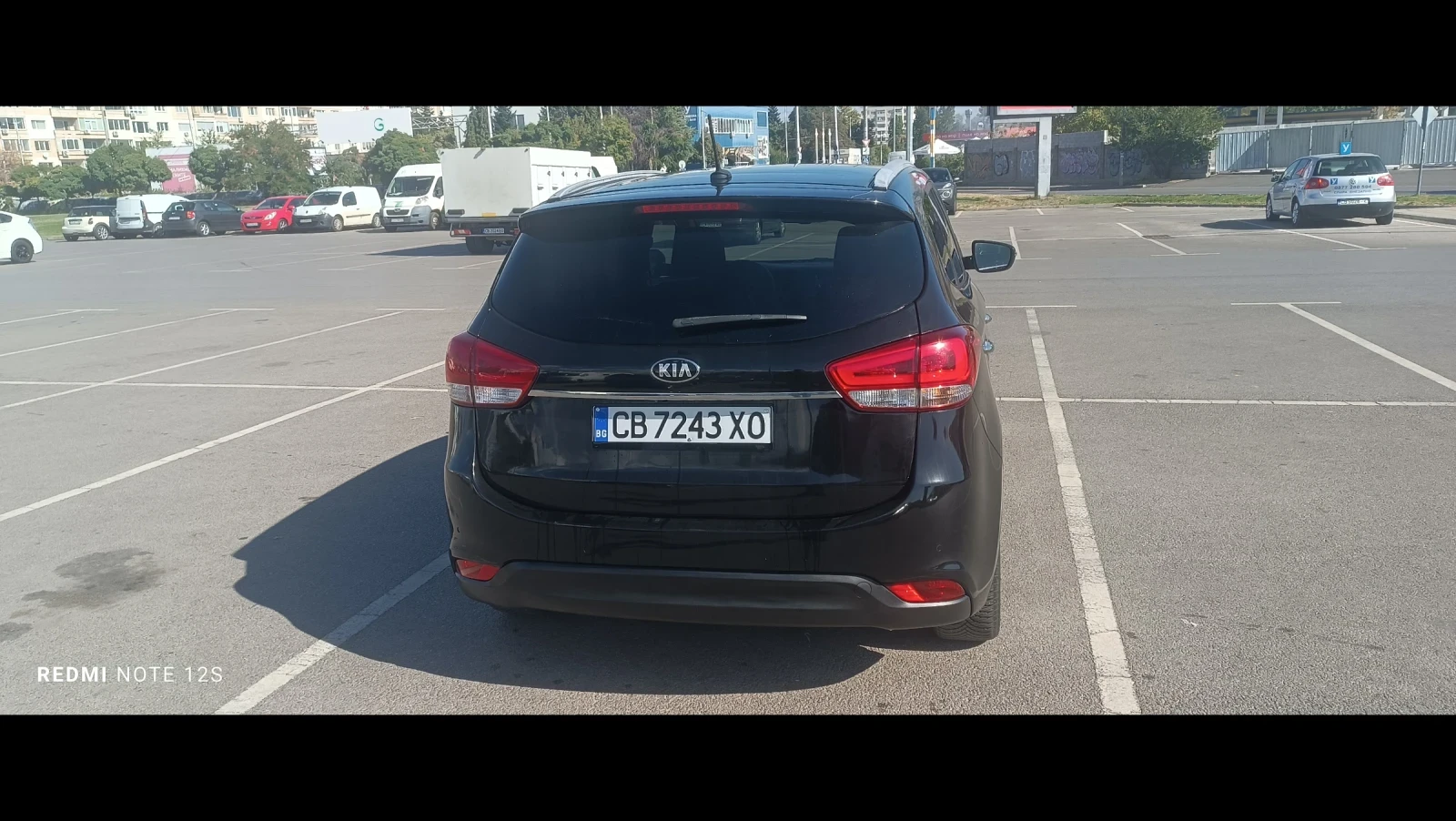 Kia Carens 1.7crdi, снимка 2 - Автомобили и джипове - 56216853
