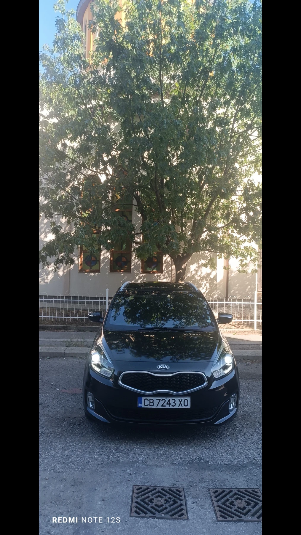 Kia Carens 1.7crdi, снимка 6 - Автомобили и джипове - 56216853