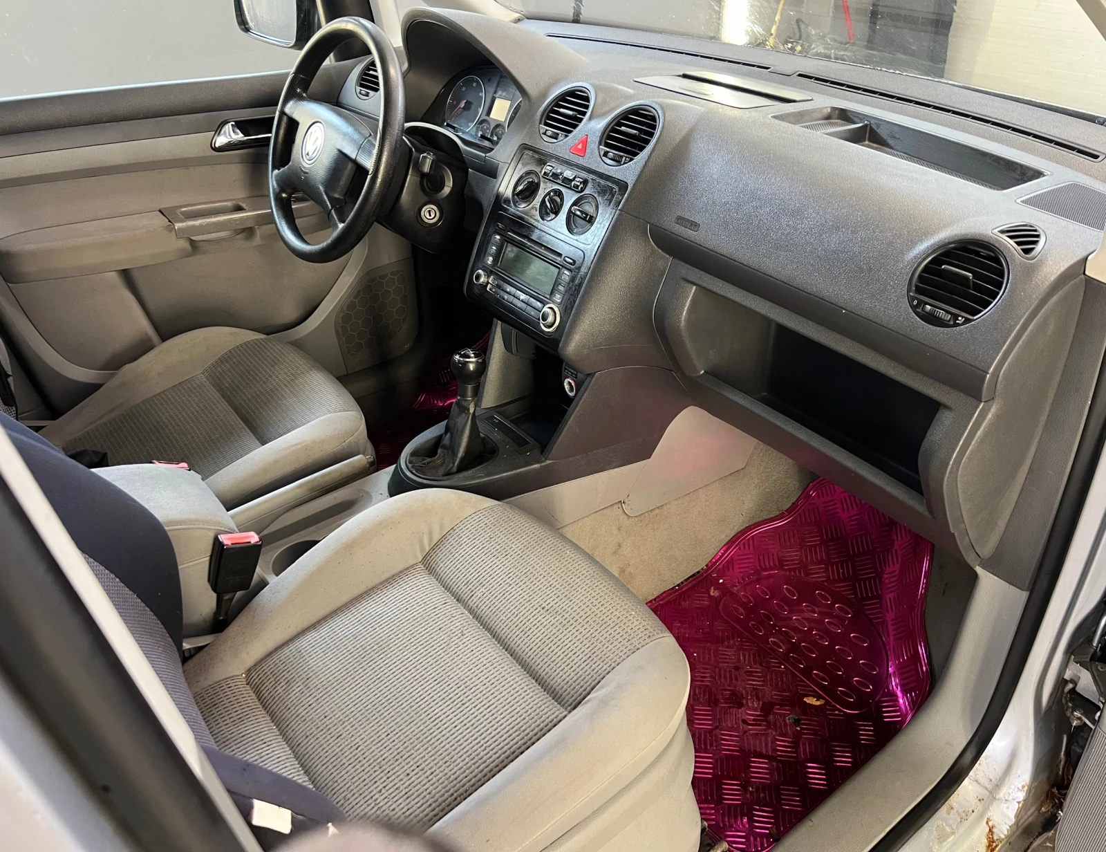VW Caddy LIFE 1.9TDi BLS  | Mobile.bg � ����������� 8