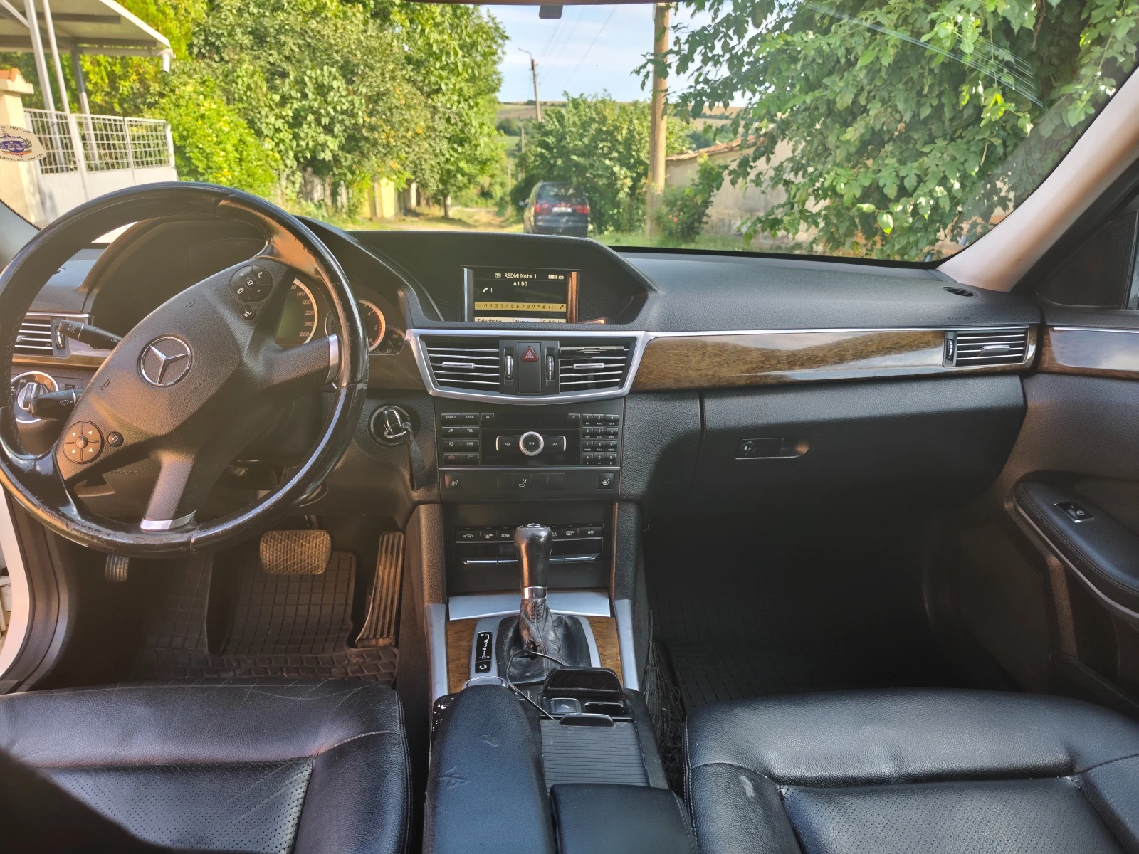 Mercedes-Benz E 200 E 200, снимка 7 - Автомобили и джипове - 56665899
