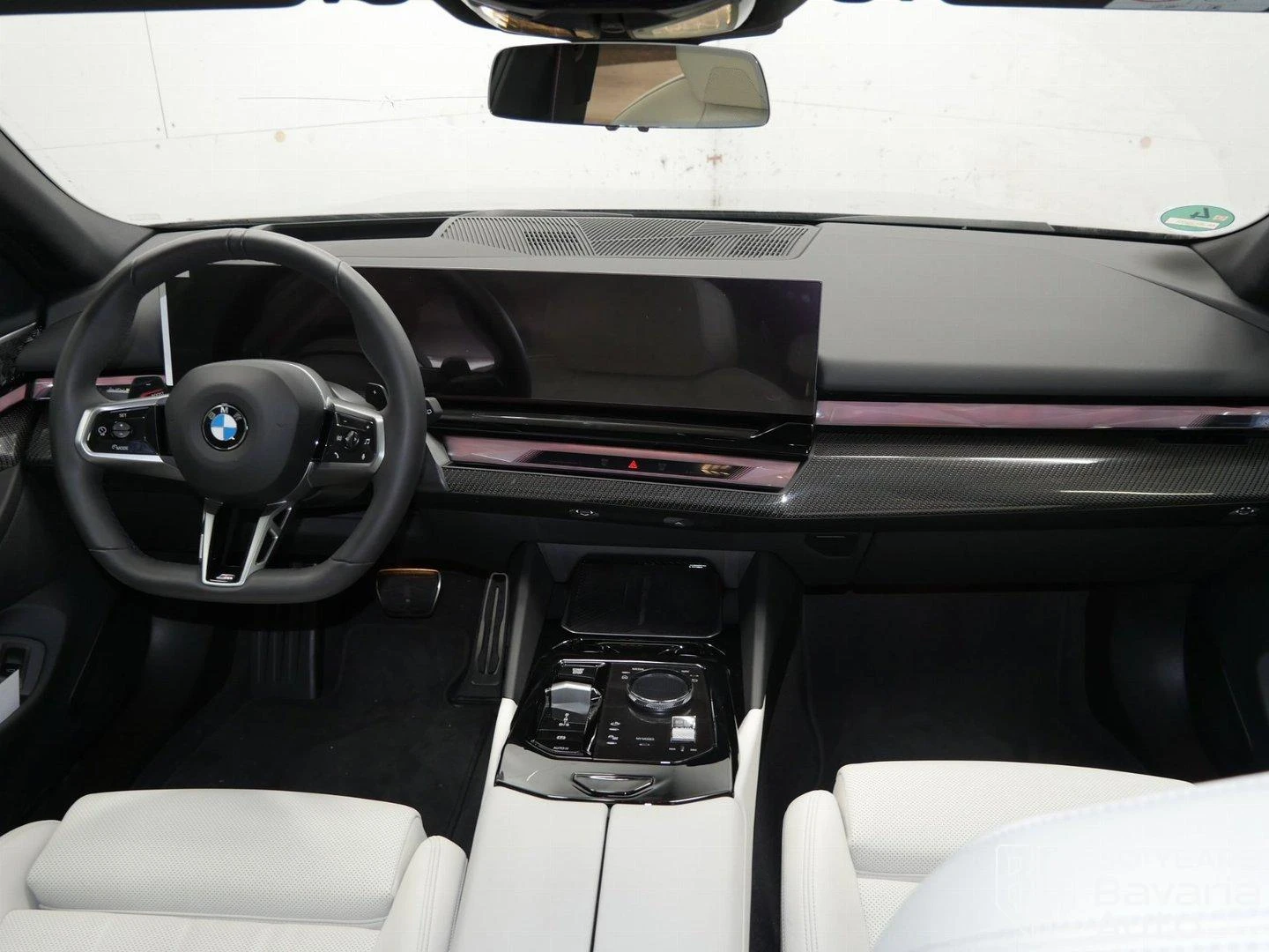 BMW 540 d xDrive Touring Steptronic, снимка 6 - Автомобили и джипове - 56709053