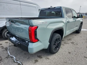 Toyota Tundra HYBRID LIMITED * * CARFAX * * АВТО КРЕДИТ * * , снимка 3