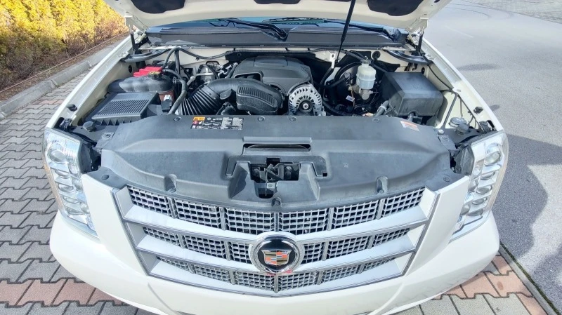 Cadillac Escalade PLATINUM FACE 6.2 FULL, снимка 16 - Автомобили и джипове - 44943909