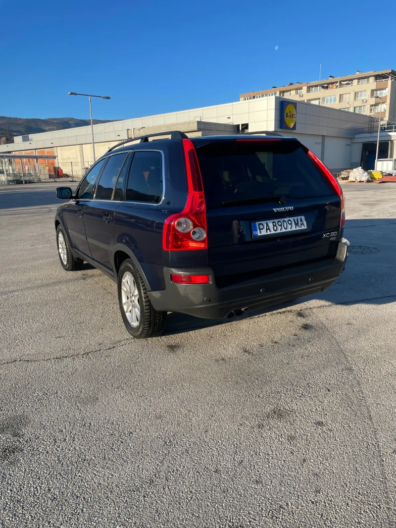 Volvo Xc90 2.4, снимка 4 - Автомобили и джипове - 48914411