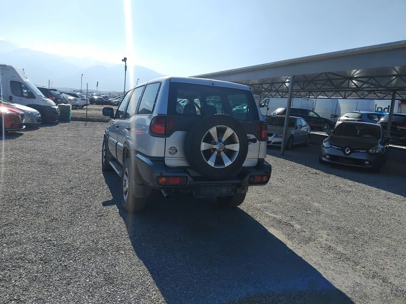 Nissan Terrano 3.0TDi156к 4?4 7м., снимка 8 - Автомобили и джипове - 49103303