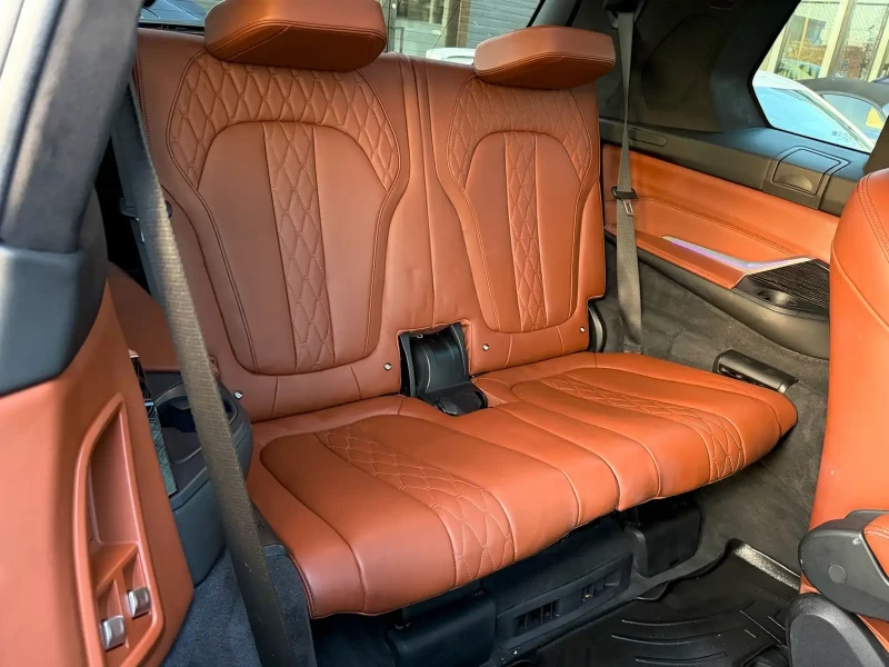 BMW X7 * xDrive40i * CARFAX* ОПЦИЯ ЗА ФИНАНСИРАНЕ* , снимка 14 - Автомобили и джипове - 53230473