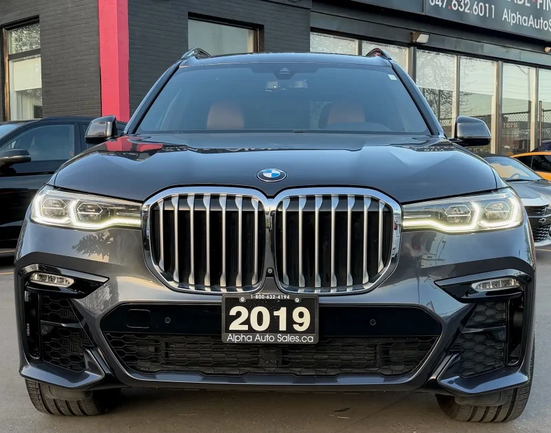 BMW X7 * xDrive40i * CARFAX* ОПЦИЯ ЗА ФИНАНСИРАНЕ* , снимка 4 - Автомобили и джипове - 53230473