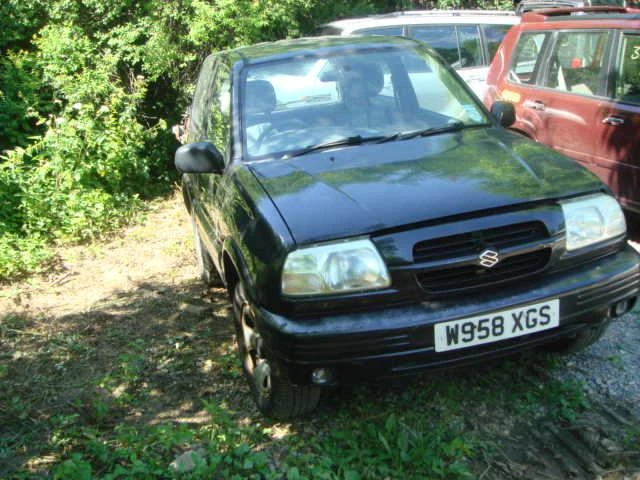 Suzuki Grand vitara 2.0 16V, снимка 2 - Автомобили и джипове - 46833931