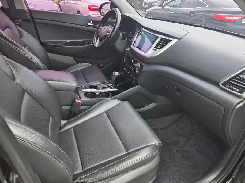 Hyundai Tucson Diesel 2.0 2Wd Style Special | Mobile.bg � ����������� 10