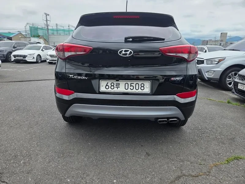 Hyundai Tucson Diesel 2.0 2Wd Style Special | Mobile.bg � ����������� 3