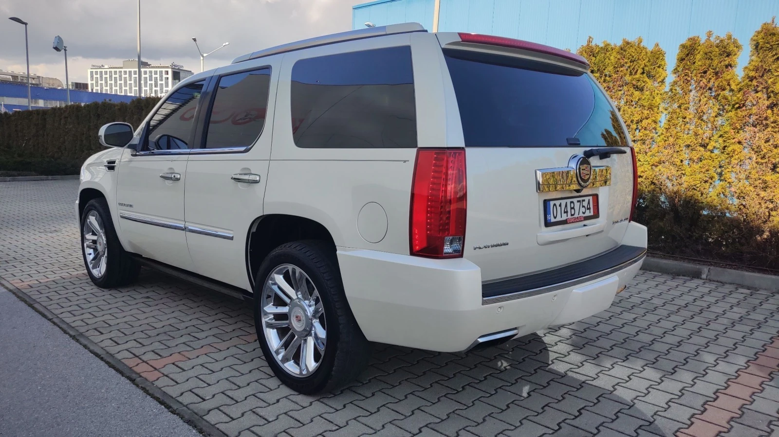 Cadillac Escalade PLATINUM FACE 6.2 FULL - изображение 8