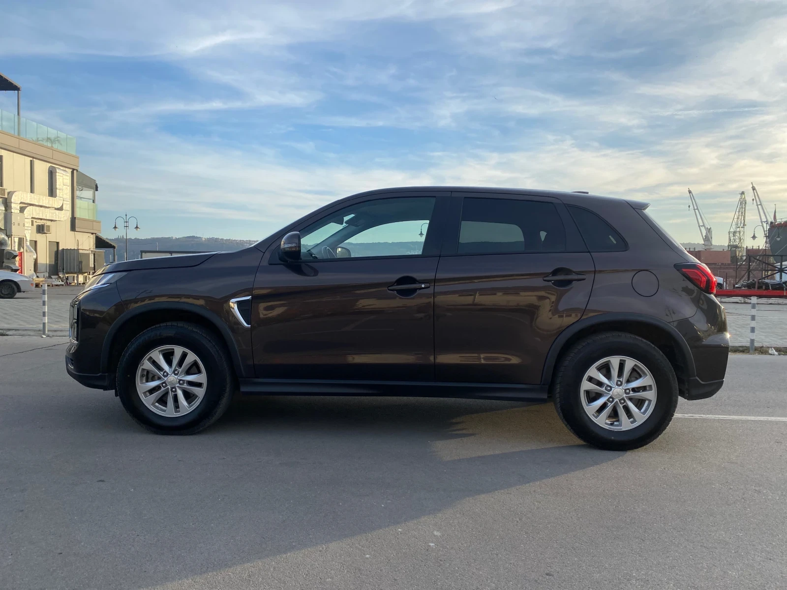 Mitsubishi ASX 2.4 AWD MIVEC Автомат  - изображение 4