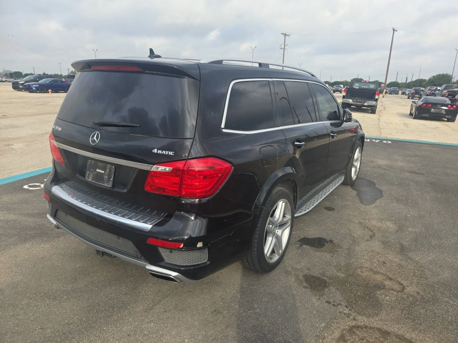 Mercedes-Benz GL 500 AMG* 7МЕСТА* ОБДУХ* ПАНО* МАСАЖ* LANE ASSIST* KEYL - изображение 6