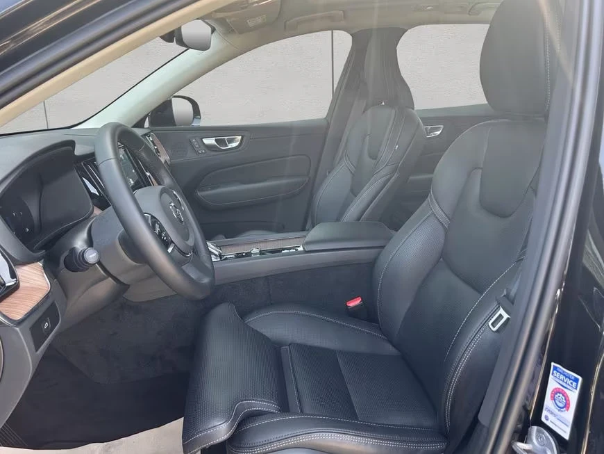 Volvo XC60 2.0B4/197HP/PANO/CAM/LED/ACC/DIGI/KLESS/162g - изображение 9
