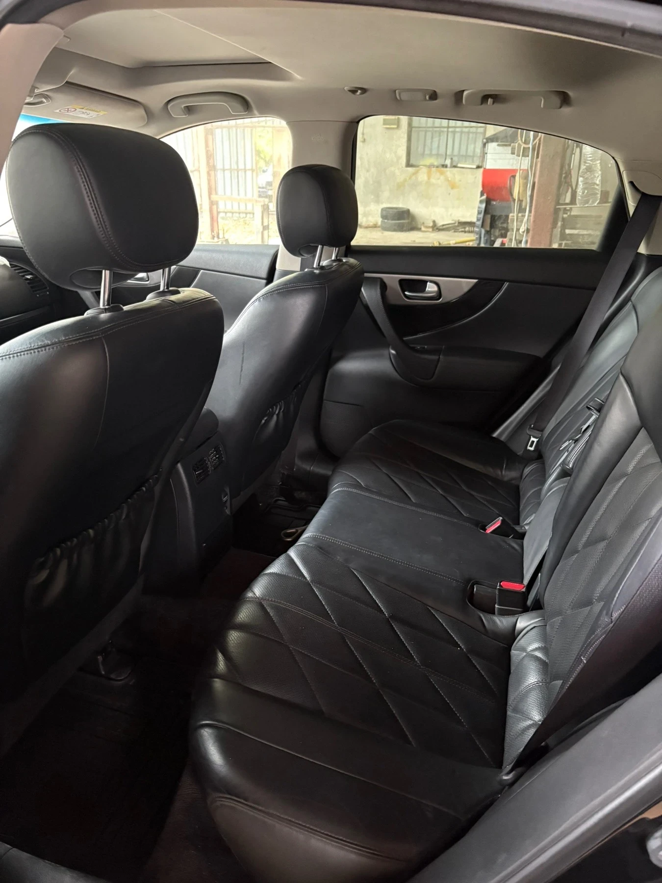 Infiniti QX70 | Mobile.bg   7