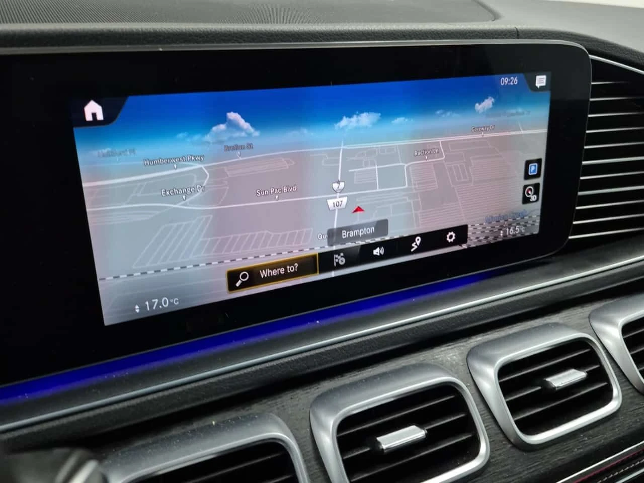 Mercedes-Benz GLE 53 4MATIC AMG | PANO | HUD | 360 | KEYLESS | ПОДГРЕВИ, снимка 11 - Автомобили и джипове - 53928100