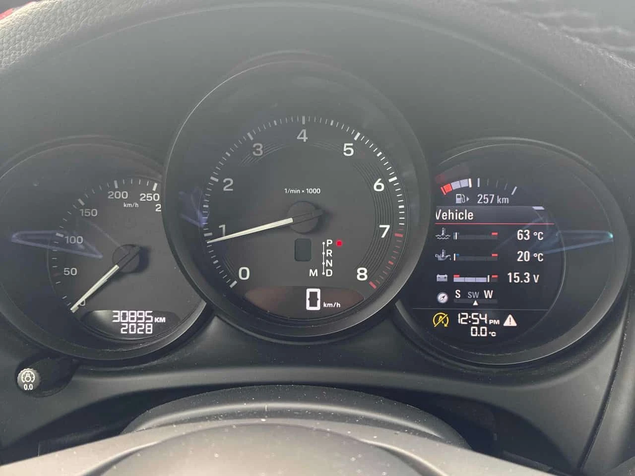 Porsche Macan  | AWD | ОБДУХВАНЕ | ДВА КЛЮЧА | CARFAX, снимка 12 - Автомобили и джипове - 53950851