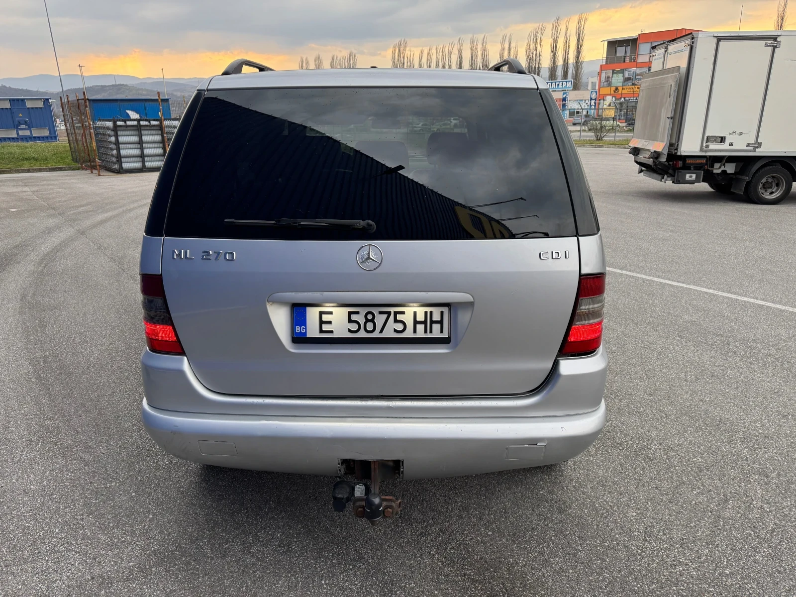 Mercedes-Benz ML 270 CDI Avtomat, снимка 6 - Автомобили и джипове - 54159393