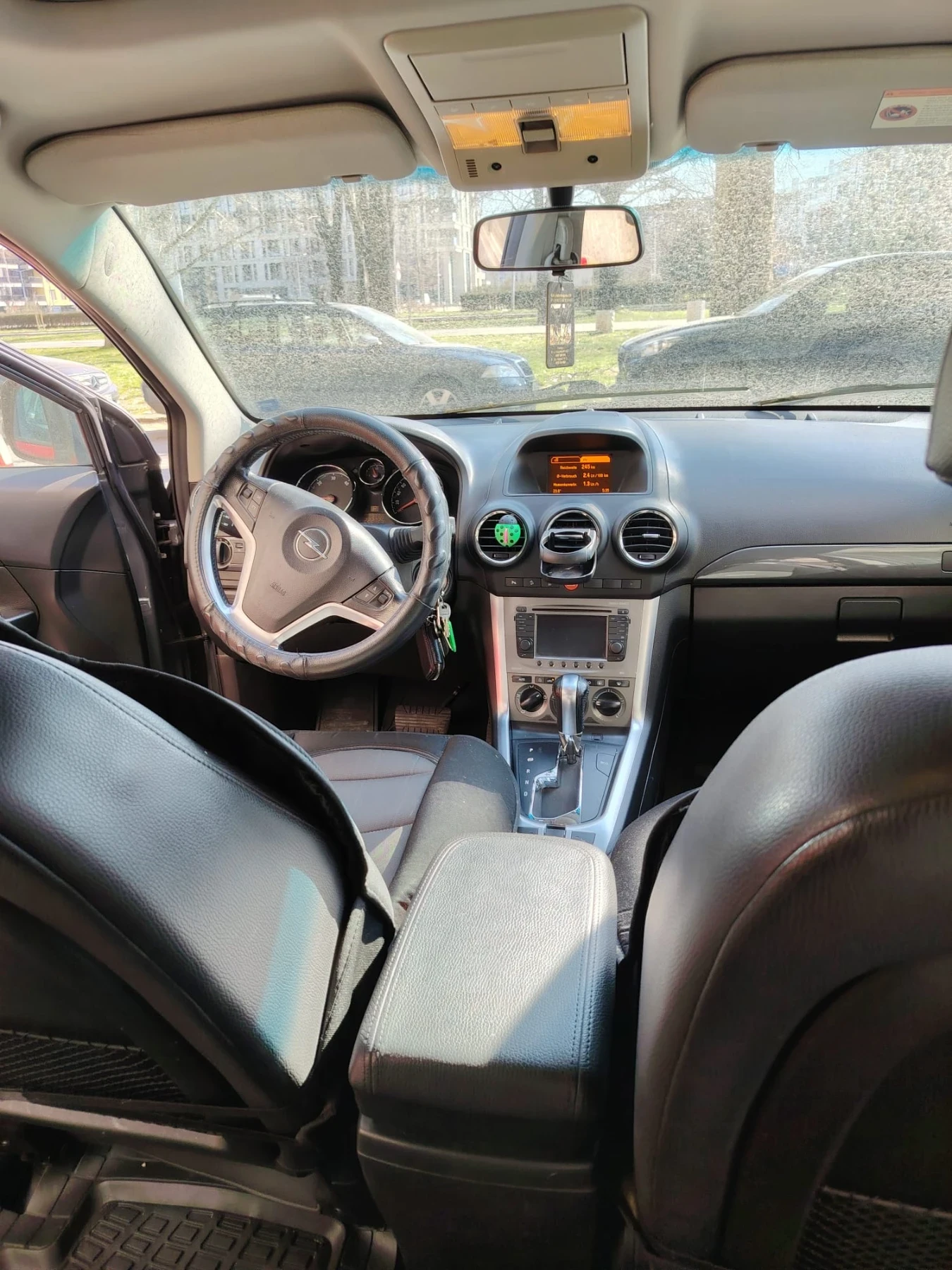 Opel Antara 2.2 CDTI diesel automatic  SUV 4* 4, снимка 11 - Автомобили и джипове - 54384065