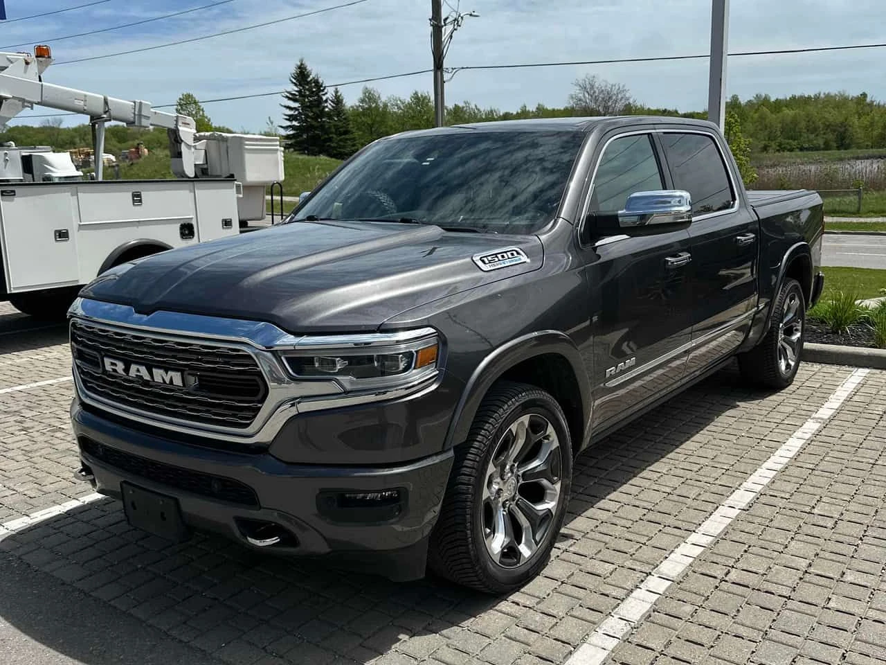 Dodge RAM 1500 * Limited * ПРЕДСТАВИТЕЛСТВО 360 * ПОДГРЕВИ * ПАМЕ