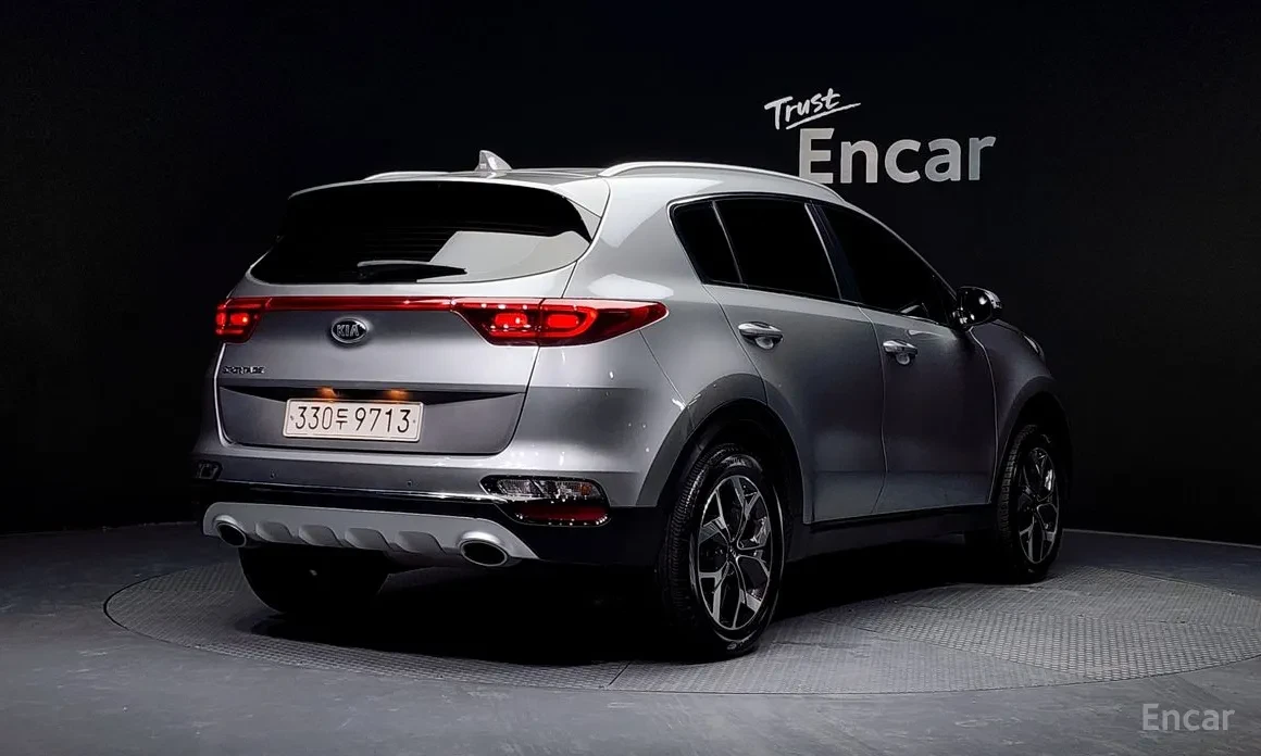 Kia Sportage AWD| LANE ASSIST| ПОДГРЕВ| КАМЕРА| , снимка 2 - Автомобили и джипове - 54776988
