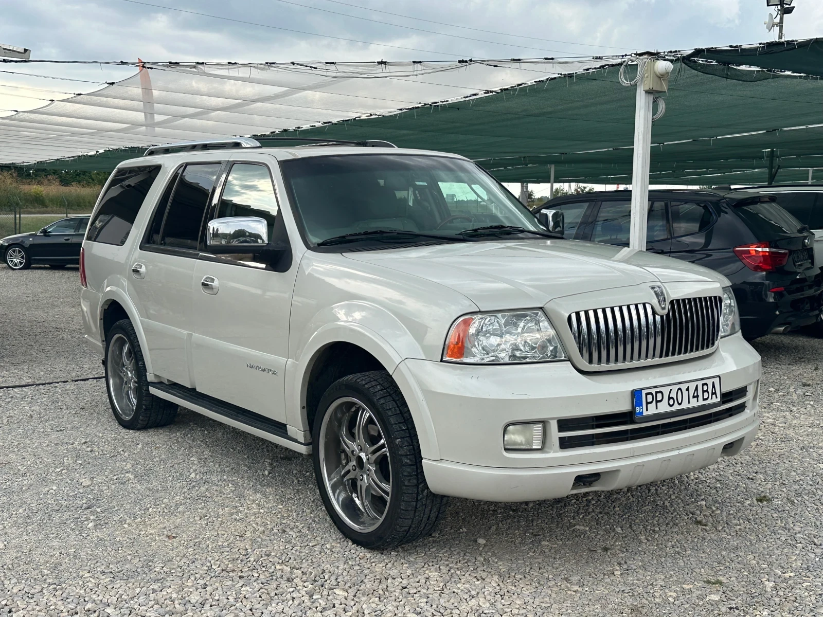 Lincoln Navigator 5.4i GAZ/BENZ TOP TOP TOP, снимка 8 - Автомобили и джипове - 54886509