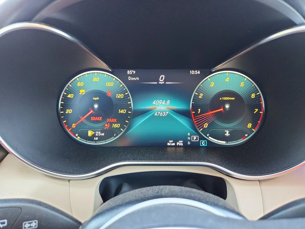 Mercedes-Benz GLC 300 2.0l 4Matic, снимка 9 - Автомобили и джипове - 55093760