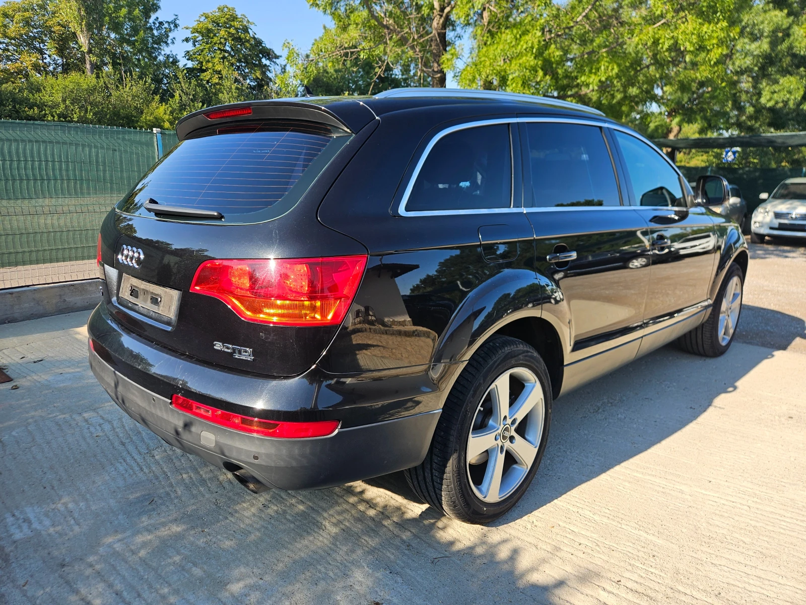 Audi Q7 3.0TDI  QUATTRO 7 MECTA , снимка 3 - Автомобили и джипове - 55319172