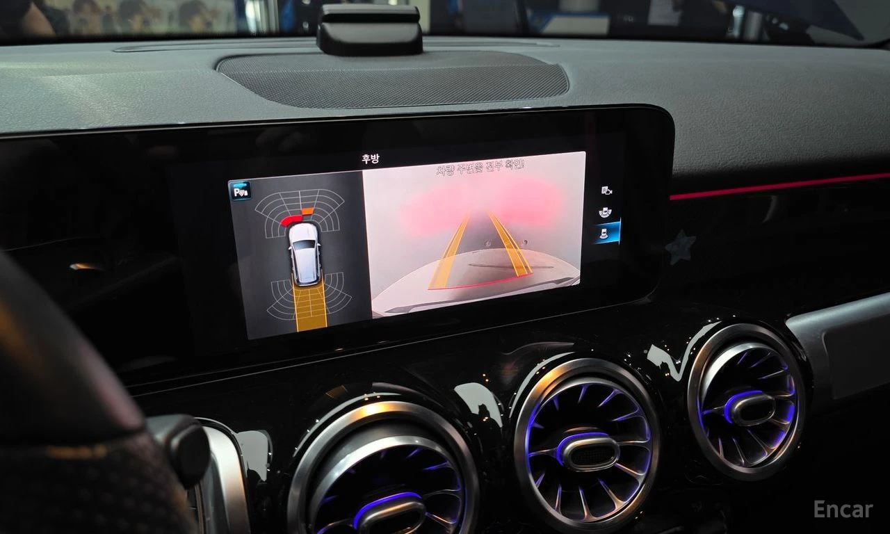 Mercedes-Benz GLB35AMG 4MATIC* �������* ���������* LANE* ASSIST* ������*  | Mobile.bg � ����������� 10