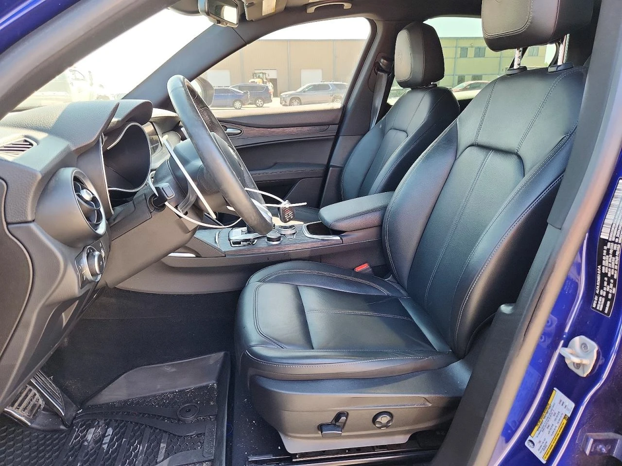 Alfa Romeo Stelvio 2.0l, снимка 7 - Автомобили и джипове - 55591574