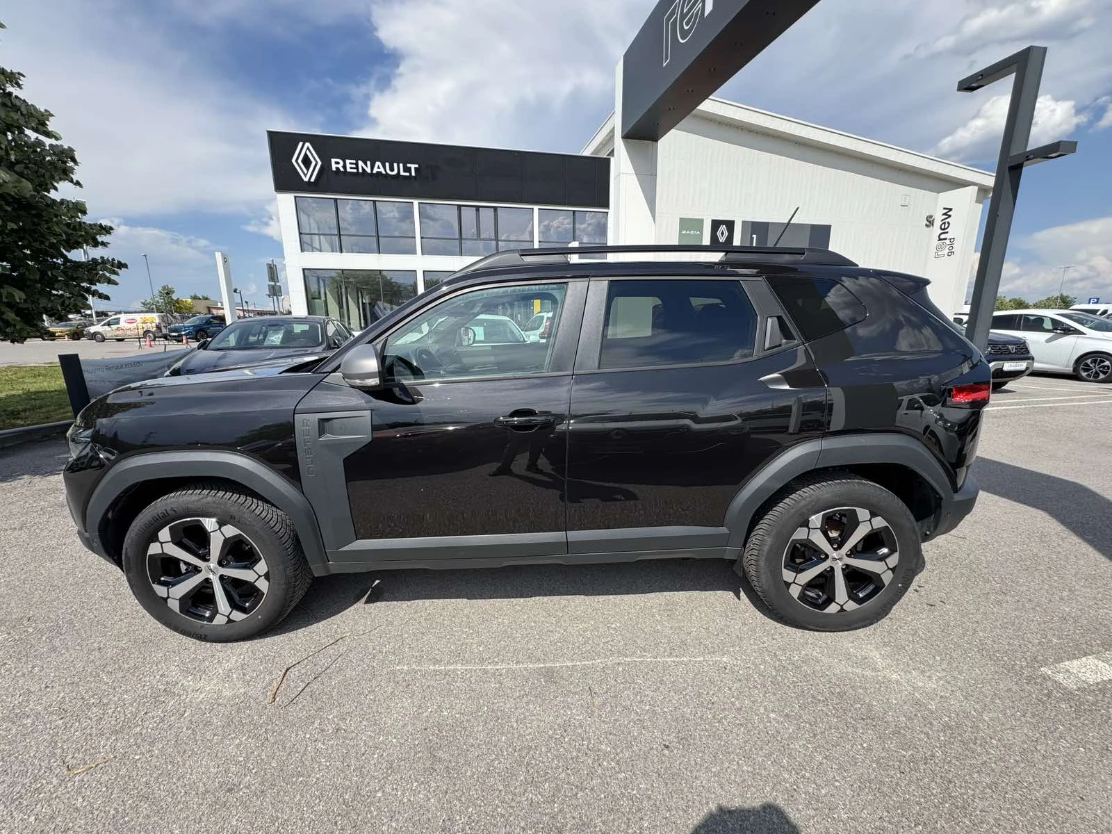 Dacia Duster 1.2Tce 130 k.c. 4x4, снимка 3 - Автомобили и джипове - 55692292