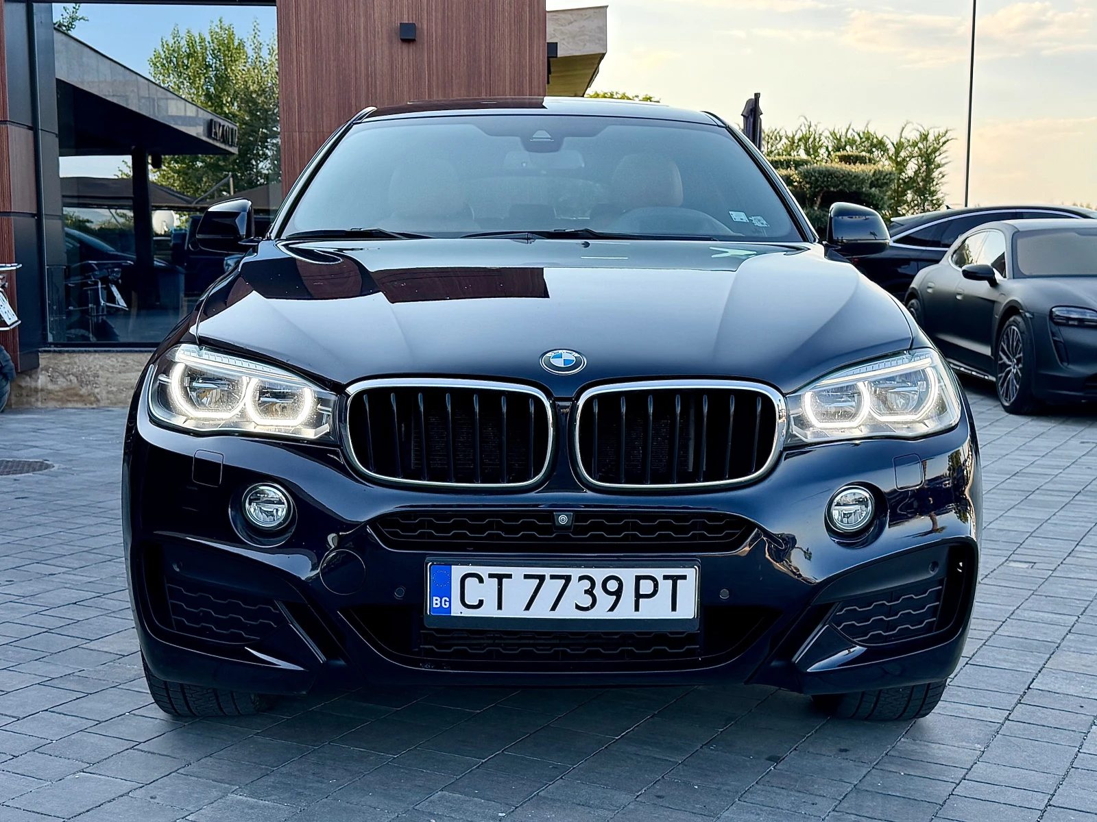 BMW X6 30d M-Paket #PODGREV#Cam360#LED#harman#HUD#KeyLes#, снимка 5 - Автомобили и джипове - 56156297