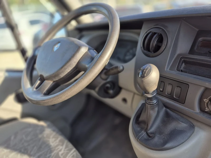 Renault Master Camper, снимка 6 - Бусове и автобуси - 52164777