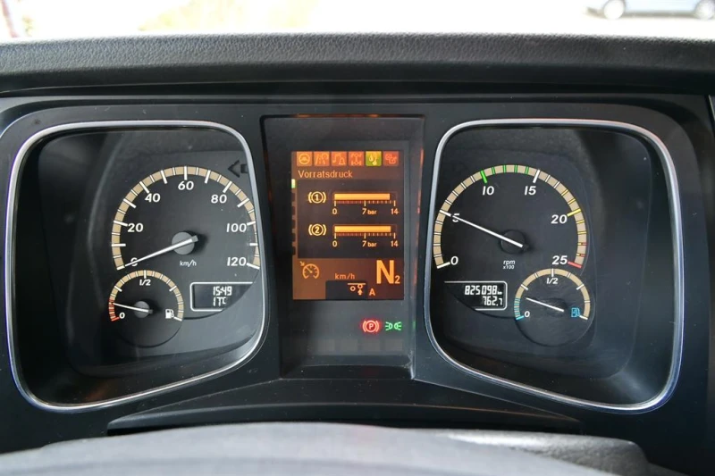 Mercedes-Benz Actros 2545 падащ борд Dhollandia, теглич, снимка 13 - Камиони - 52465268